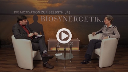 Die Software der Seele Film: Interview von Robert Fleischer mit Annegret Hallanzy